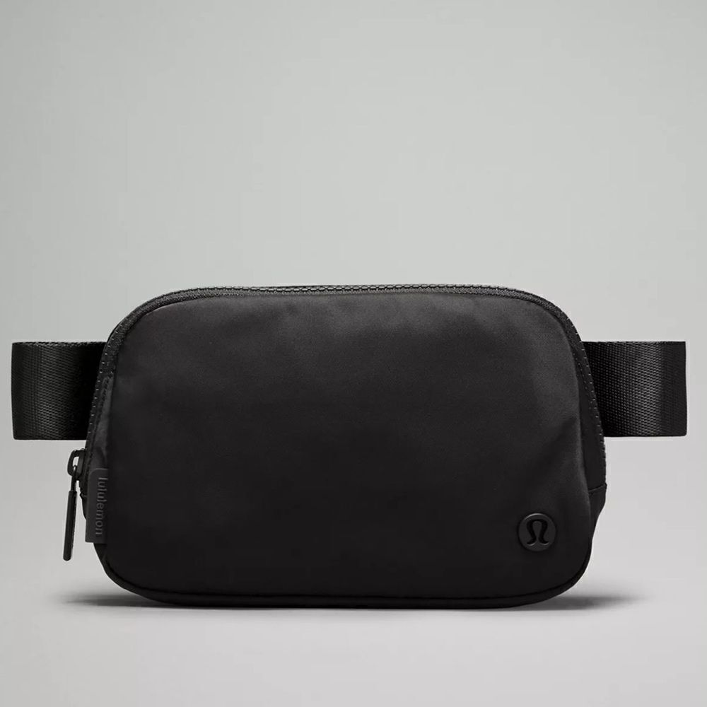 lululemon 1L Black Everywhere Belt Bag Fanny Pack Water Repellent Black Logo